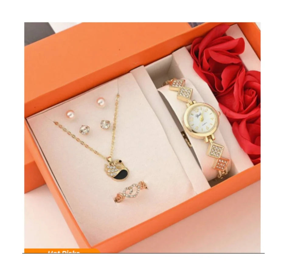 7 Piece Jewelry Box with Roses